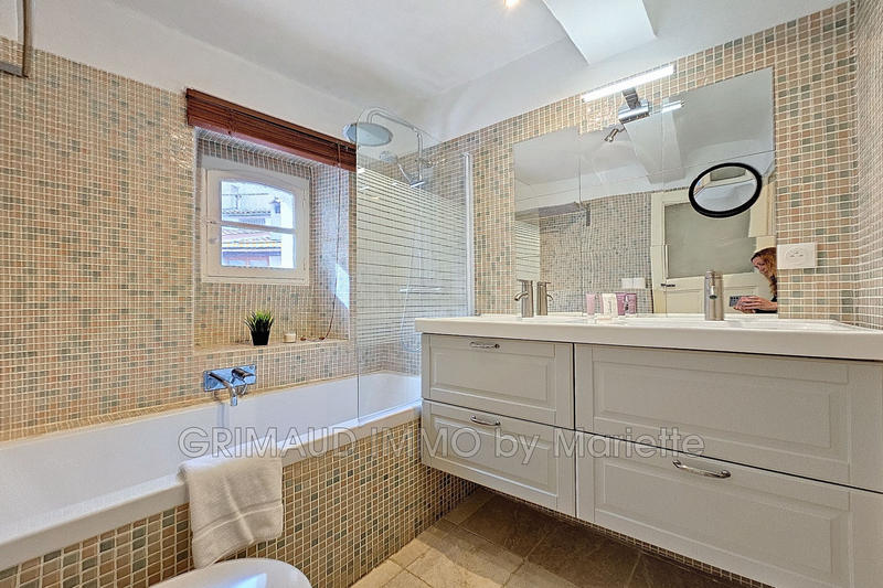 Maison de village - 170 m² - 6 pièces