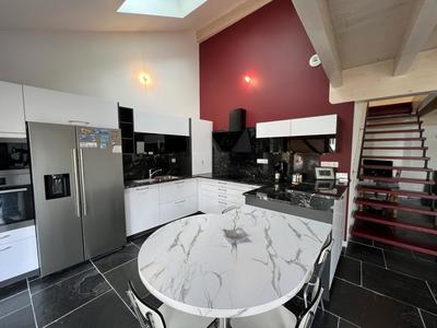 Appartement - 131 m² - 5 pièces