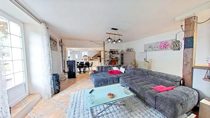 Maison de village - 215 m² - 7 pièces