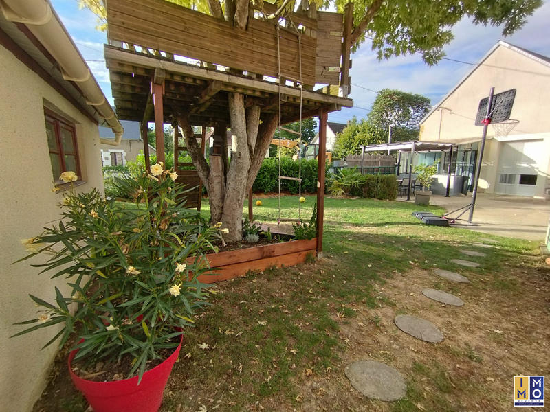 Maison - 85 m² - 4 pièces