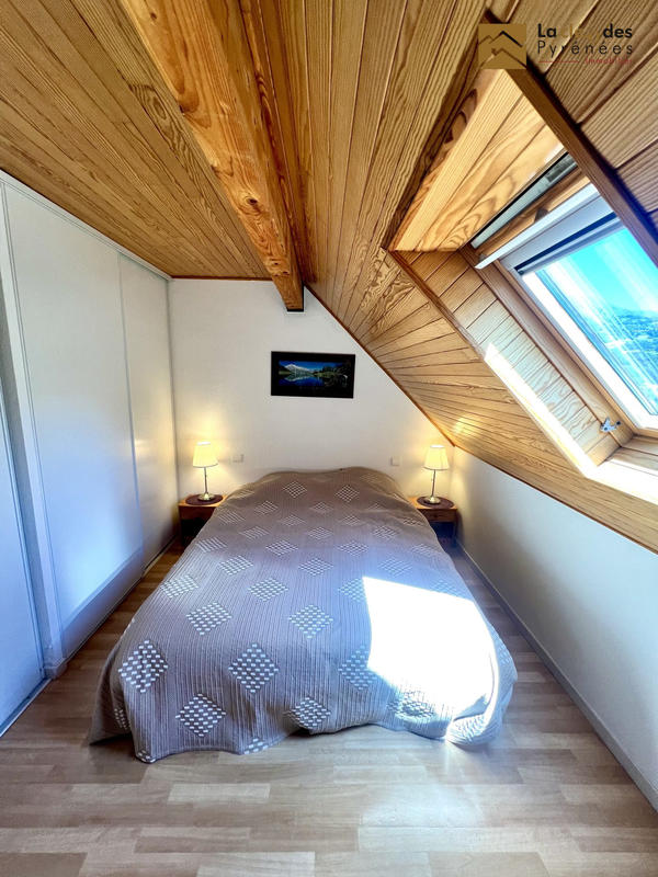 Appartement - 96 m² - 5 pièces