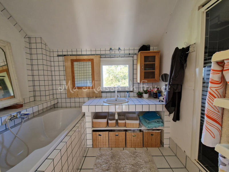 Maison - 170 m² - 6 pièces