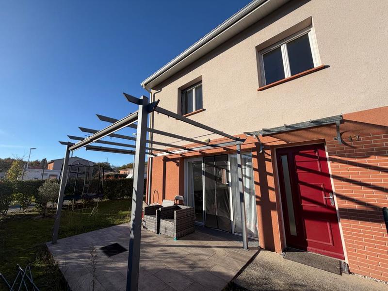 Maison - 88 m² - 5 pièces