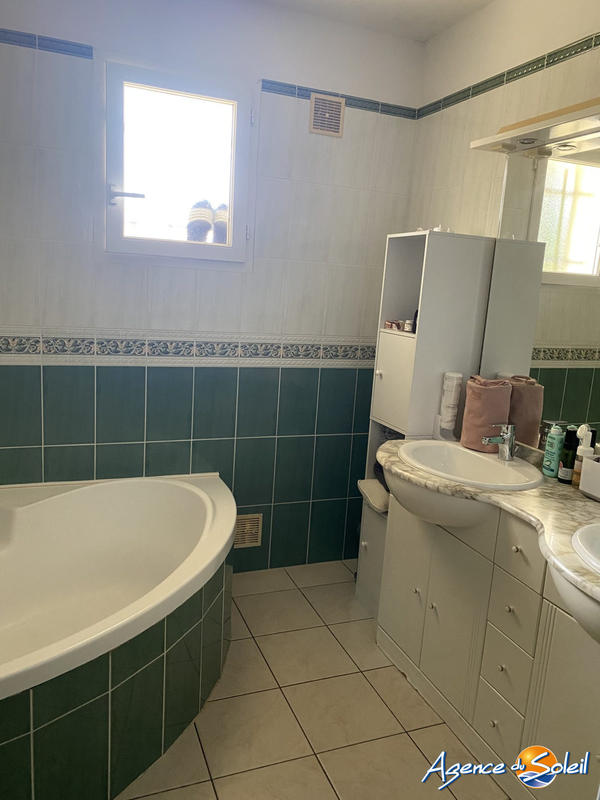 Villa - 104 m² - 5 pièces