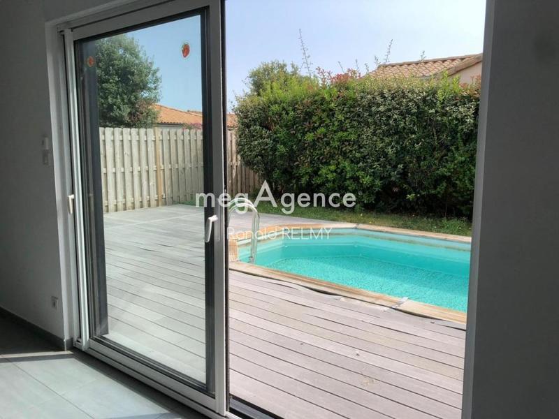 Maison traditionnelle - 89 m² - 4 pièces