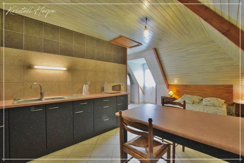 Maison - 220 m² - 9 pièces