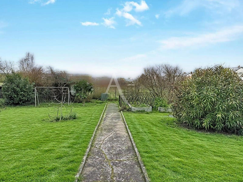 Maison - 105 m² - 7 pièces