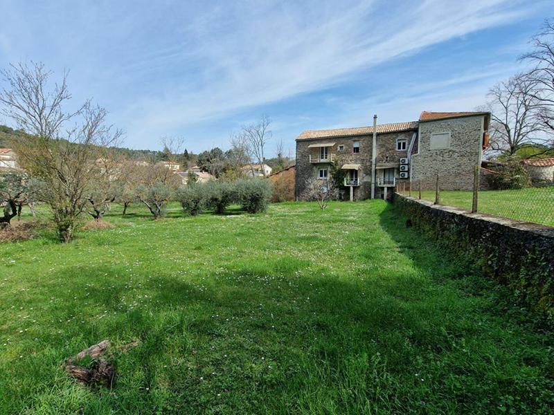 Mas - 220 m² - 10 pièces