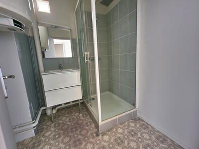 Appartement ancien - 61 m² - 4 pièces