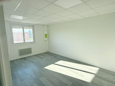 Bureau - 220 m² - 8 pièces