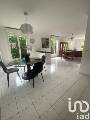 Maison - 115 m² - 4 pièces