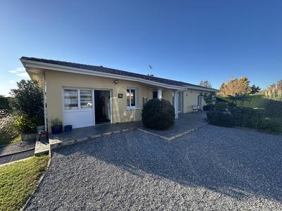 Maison contemporaine - 147 m² - 8 pièces