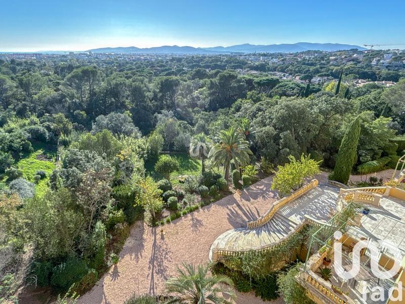 Appartement - 135 m² - 4 pièces