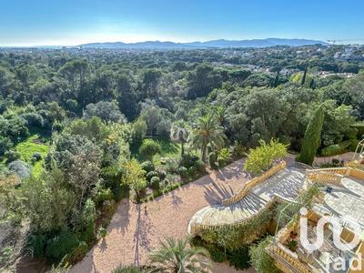 Appartement - 135 m² - 4 pièces