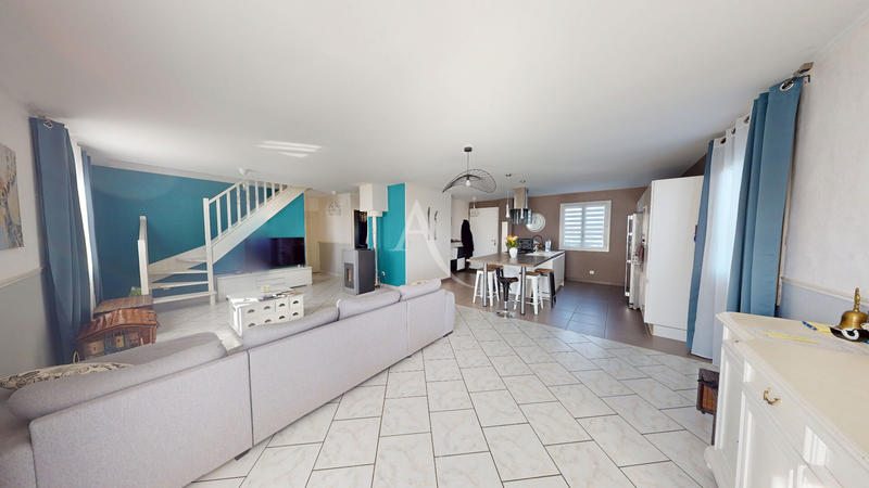 Maison - 110 m² - 5 pièces