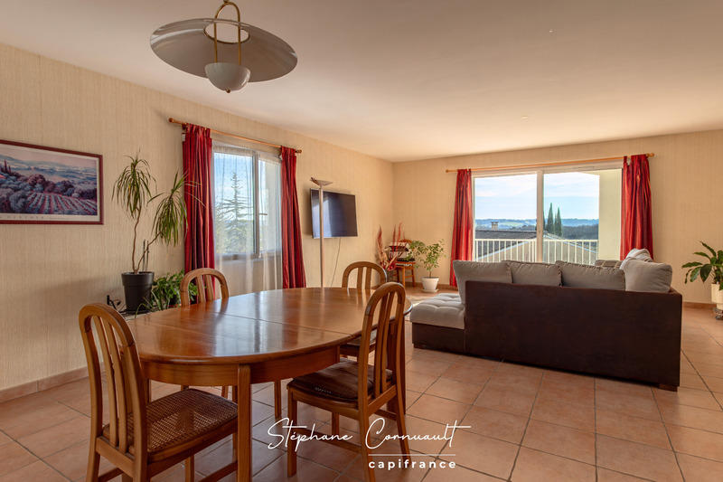 Maison - 128 m² - 4 pièces