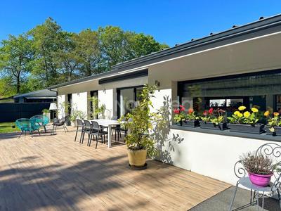 Maison - 106 m² - 4 pièces