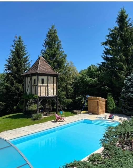 Maison - 178 m² - 5 pièces