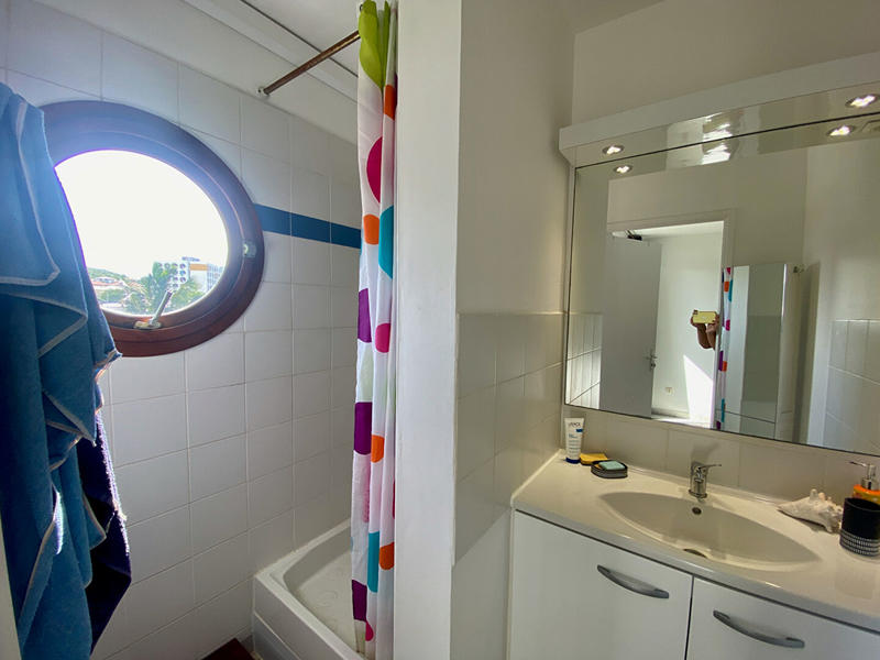 Appartement - 84 m² - 4 pièces