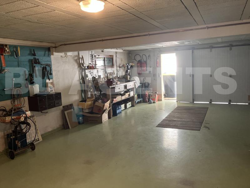 Pavillon - 175 m² - 6 pièces