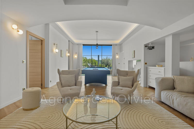 Maison en pierre - 289 m²