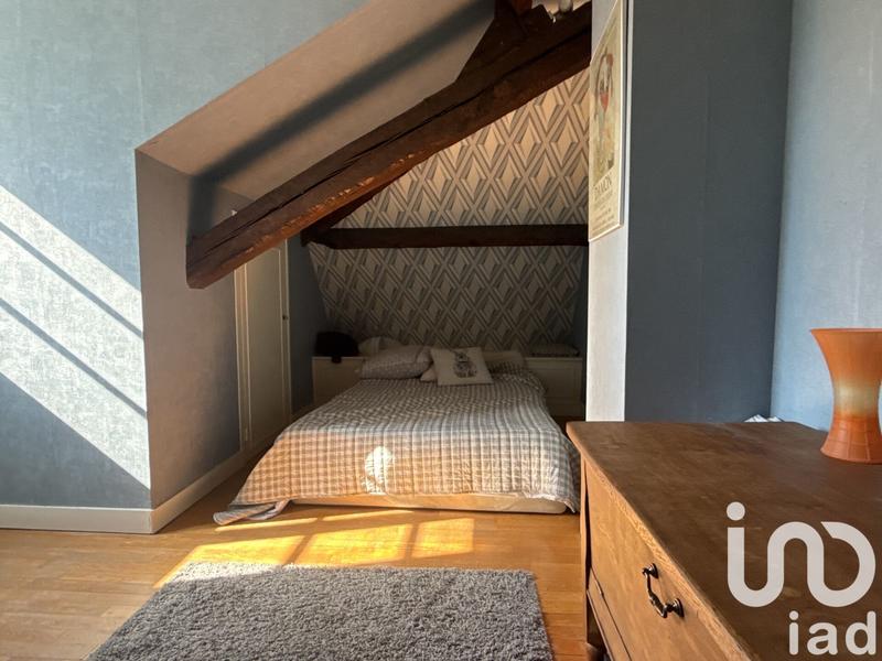 Maison - 300 m² - 8 pièces