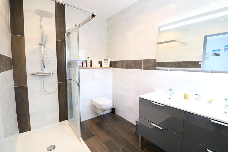 Maison - 197 m² - 8 pièces