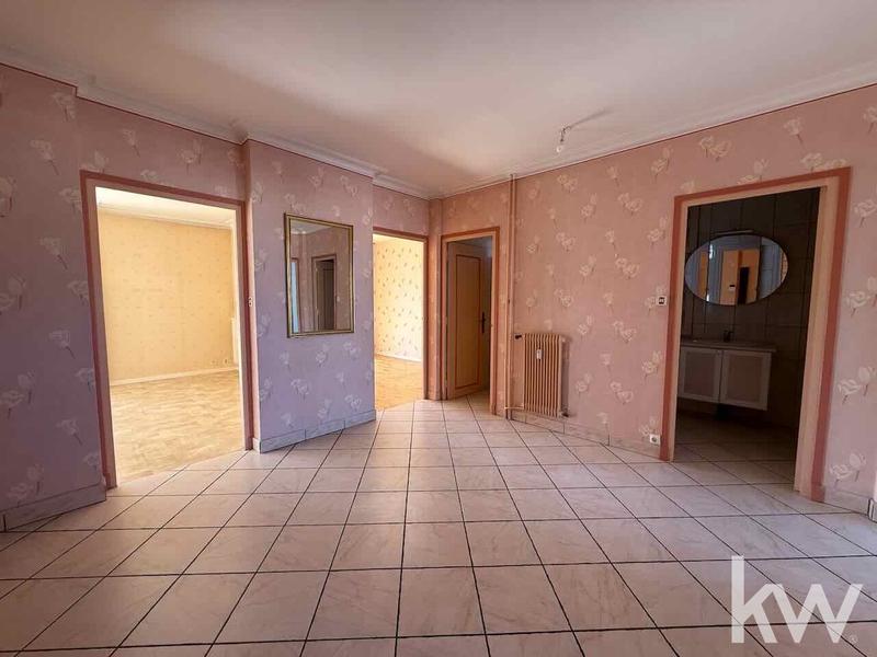 Appartement - 84 m² - 4 pièces