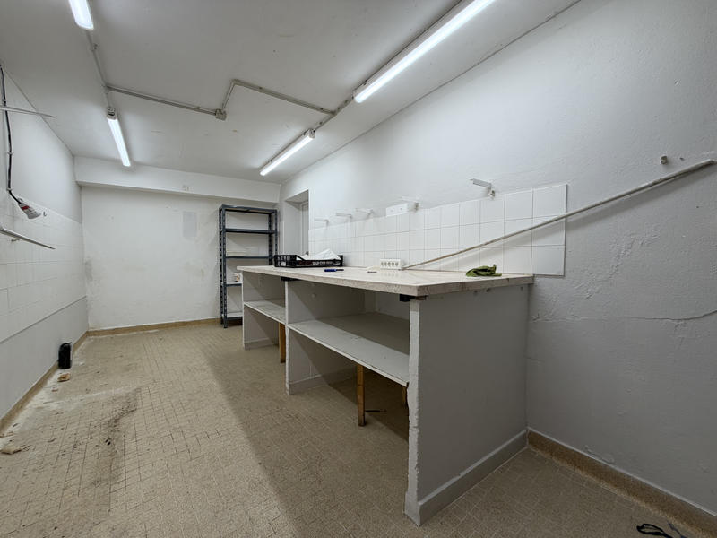 Local commercial - 145 m²