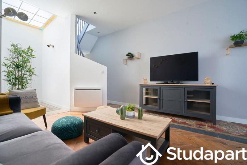 Chambre - 10 m² - 1 pièce