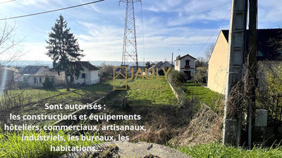 Terrain commercial - 1 264 m²