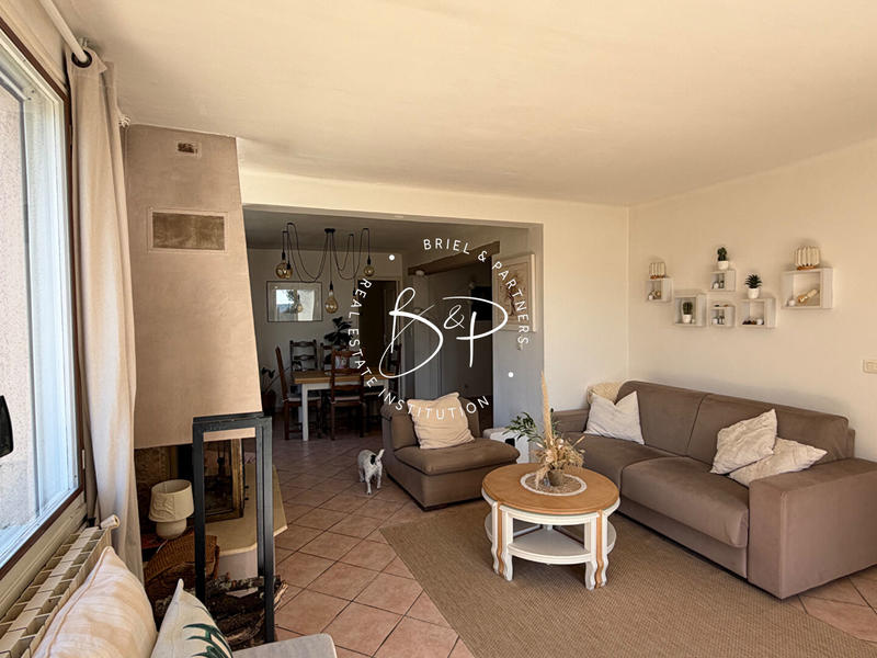 Maison - 106 m² - 5 pièces