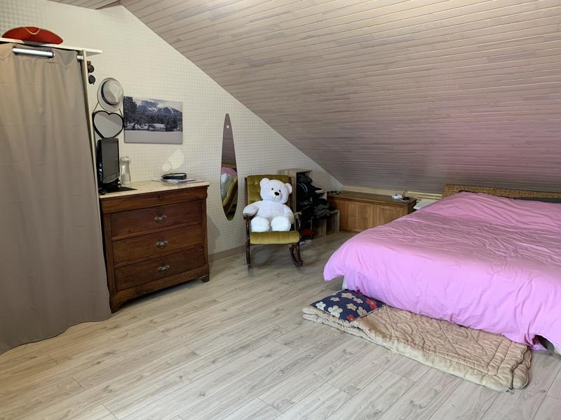 Appartement - 100 m² - 3 pièces