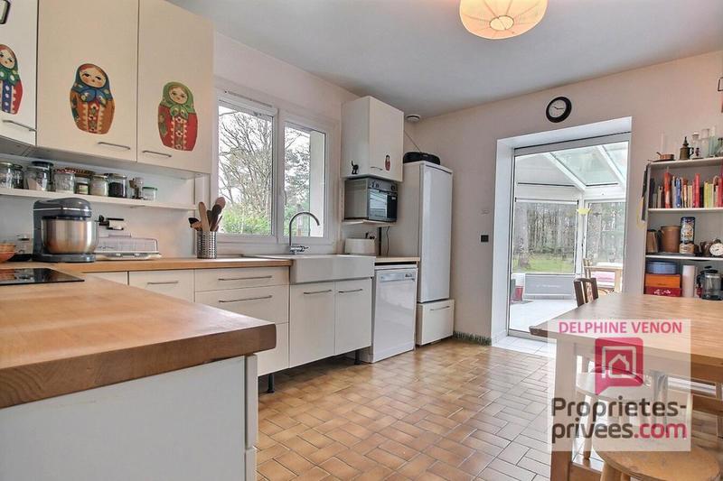 Maison - 205 m² - 7 pièces