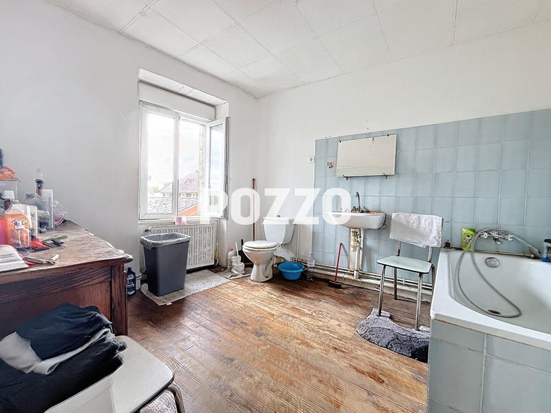 Maison - 103 m² - 5 pièces