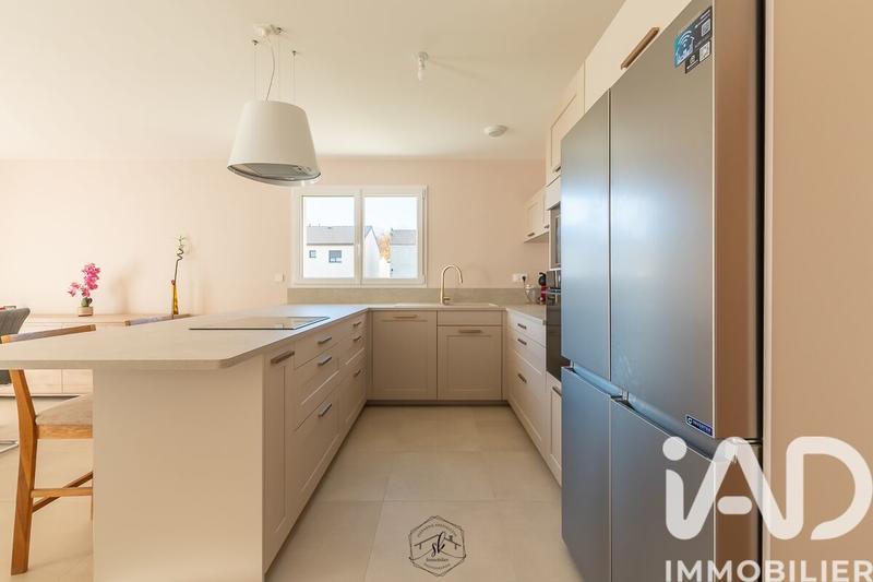 Maison - 143 m² - 6 pièces