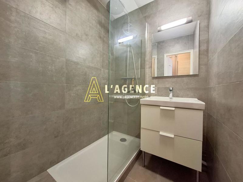 Studio - 23 m² - 1 pièce