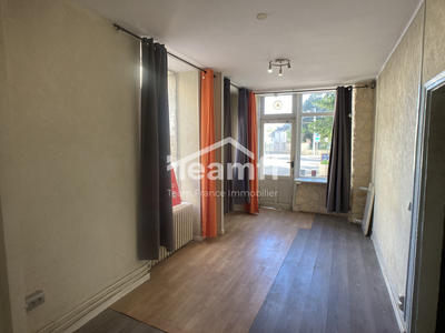 Maison - 96 m² - 4 pièces