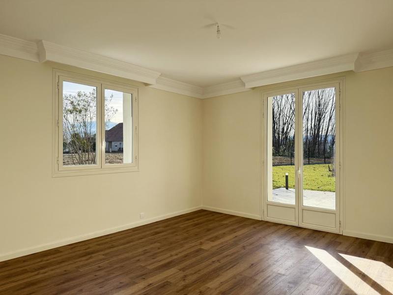 Villa - 410 m² - 8 pièces