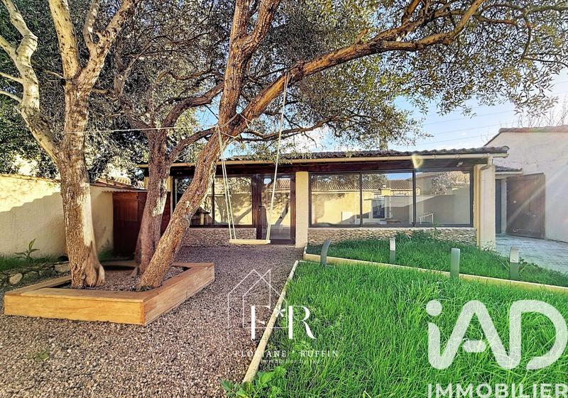 Maison - 90 m² - 3 pièces