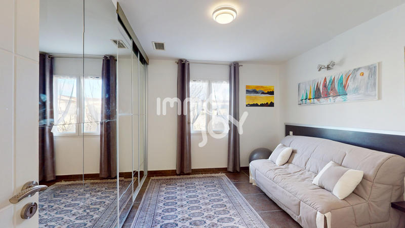 Maison - 172 m² - 7 pièces