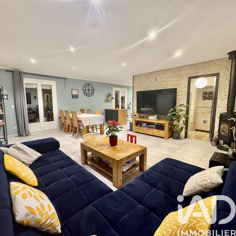 Maison - 107 m² - 6 pièces