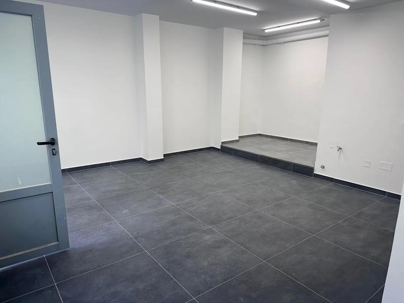 Local commercial - 38 m² - 2 pièces