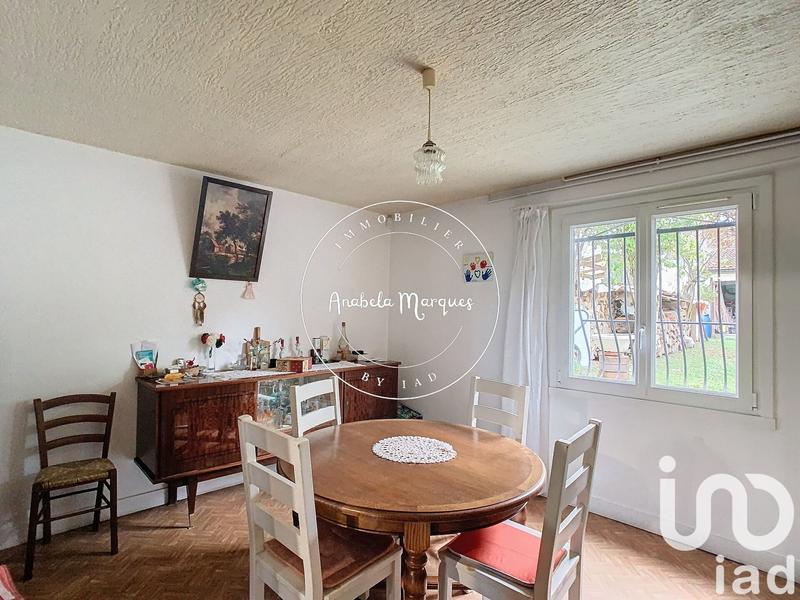 Maison - 185 m² - 7 pièces