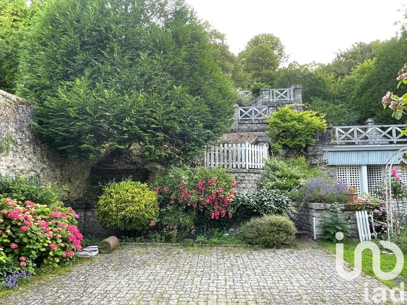 Maison - 196 m² - 7 pièces