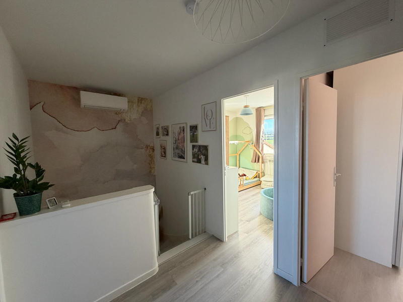 Maison - 103 m² - 5 pièces