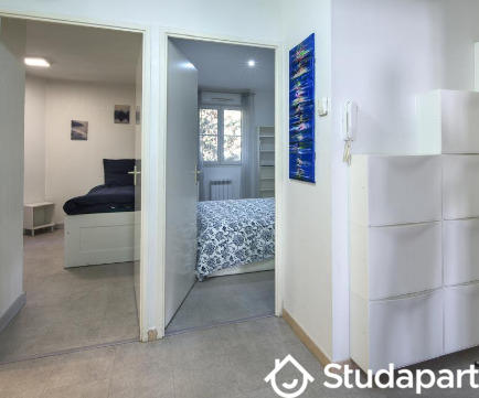 Chambre - 10 m² - 1 pièce