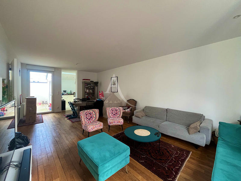 Maison - 101 m² - 4 pièces