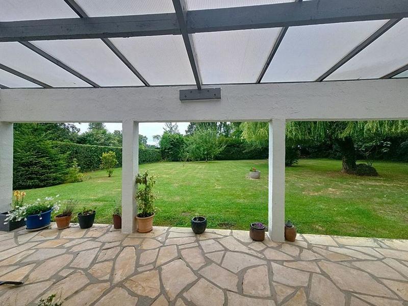 Maison - 144 m² - 8 pièces