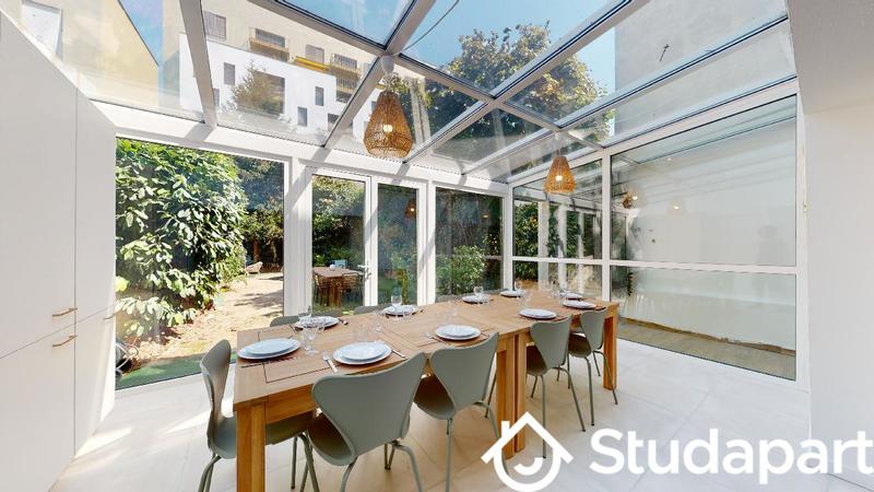 Chambre - 9 m² - 1 pièce